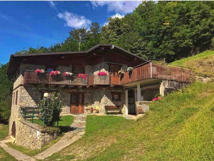 Agriturismo Cavria Castione Andevenno Εξωτερικό φωτογραφία